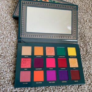 Ace Beaute Nostalgia Palette